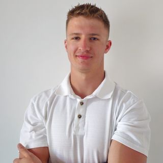 Powiększ obraz: Kamil Gałęziok, fizjoterapeuta Radzionków