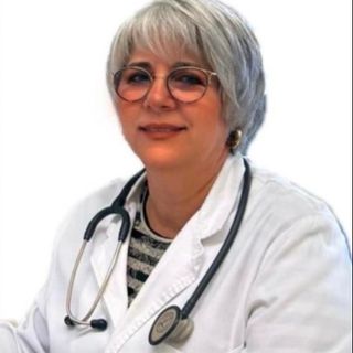 Acercar imagen: Ana Julia Garcia Milian, Médico general Lloret de Mar