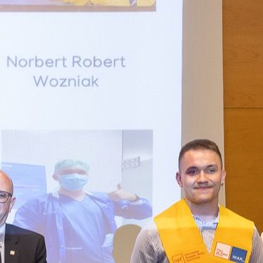 Norbert Robert Wozniak, Médico general Arrecife