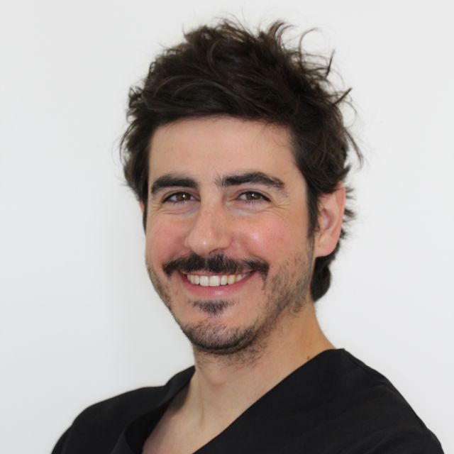 Armando Fernández Luque, Dentista Torremolinos