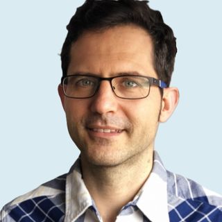 Dr. Eduardo Delgado Parada