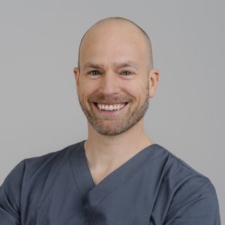 Florian Stelzle, Mund-Kiefer-Gesichtschirurg Höhenkirchen-Siegertsbrunn