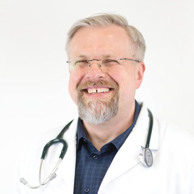 Piotr Łukasik, reumatolog Olsztyn