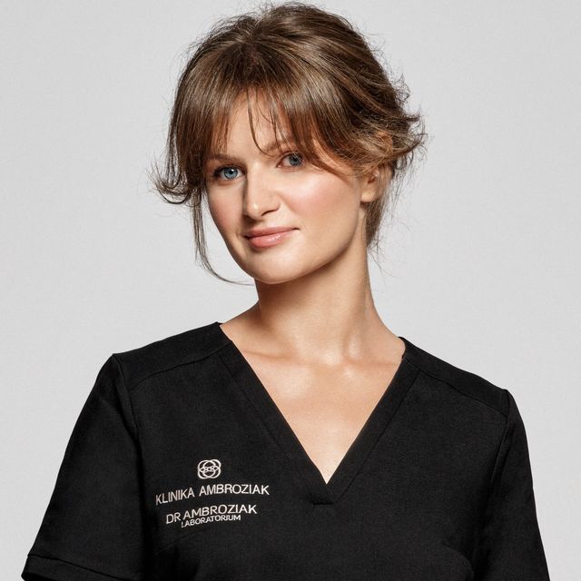 Yuliia Volyk, lekarz wykonujący zabiegi medycyny estetycznej Warszawa