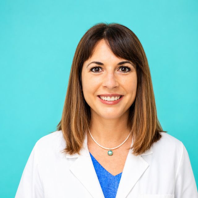 Maria Goretti Lacruz Ausin, Dermatólogo Vilanova i La Geltrú
