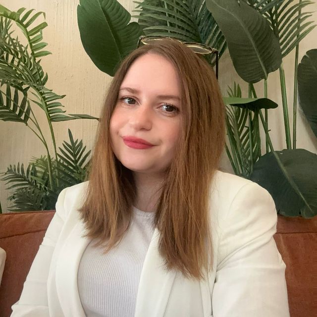 Zehra Nida Özdemir, Diyetisyen Sakarya