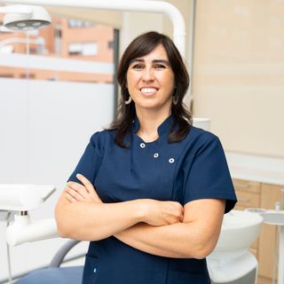 Inés Frühbeck, Dentista Madrid