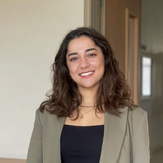 Resmi büyüt: Kesire Topaloğlu, Psikoloji Gaziantep