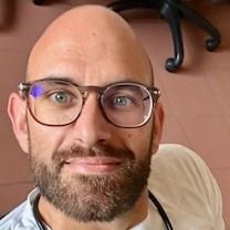 Roberto Caragnulo, geriatra Reggio nell'Emilia