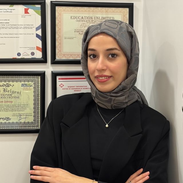 Ayşe Sena Gözüaçık, Psikoloji İstanbul