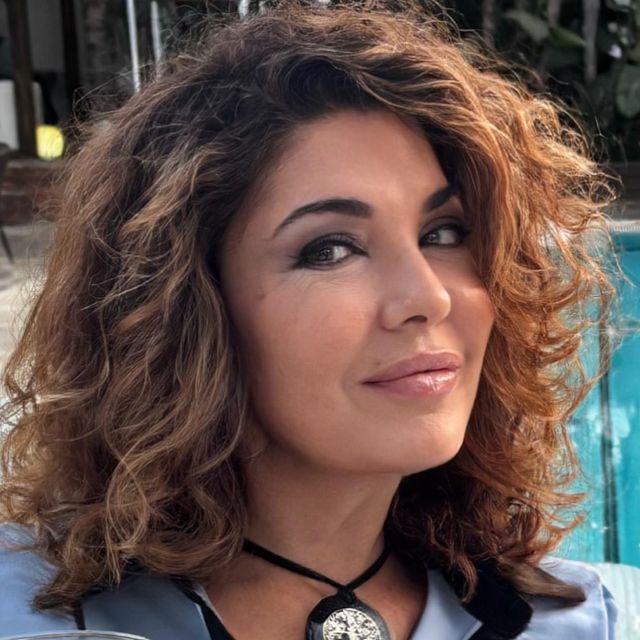 Ana Valverde, Terapeuta complementario Camas