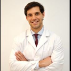 Salvador Carrasco García, Cirujano plástico Madrid