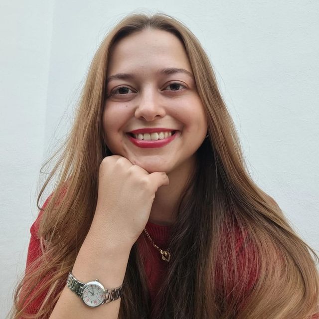 Luana Paris Da Costa, Psicólogo Verger (El)