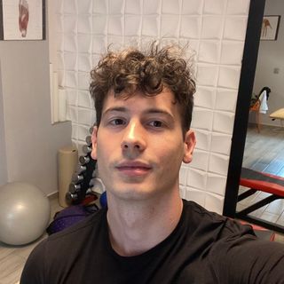 Powiększ obraz: Szymon Woźniak, fizjoterapeuta Katowice