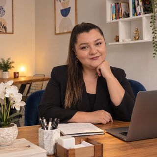 Melda Şentürk, Psikoloji İstanbul