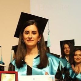 Nilay Çınar, Dil ve Konuşma Terapisi İzmir