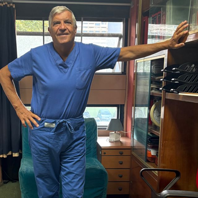 Carlo De Werra, chirurgo generale Napoli