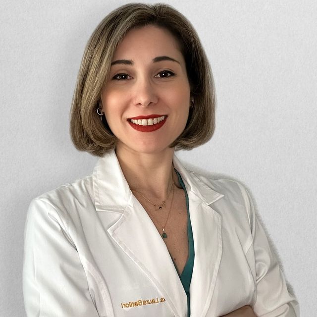 Laura Batllori, Médico estético Vicalvaro