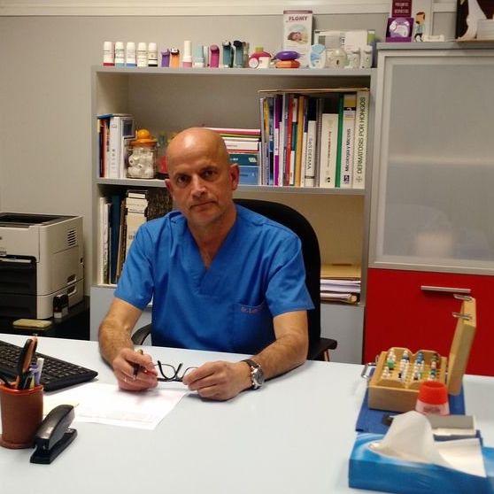 Luis J. Arenas Villarroel, Alergólogo Vigo