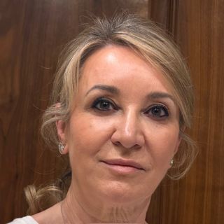Maria Piedad Escribano Bailon, Médico estético León