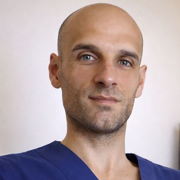 Alessandro Persia, senologo Bari