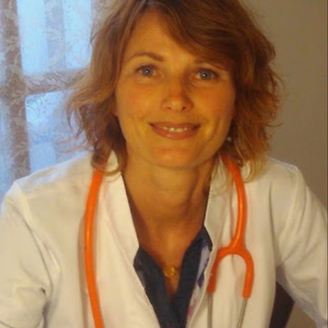 Anna Alfer, omeopata Ferrara