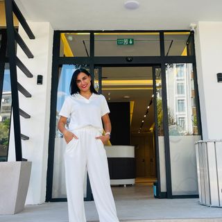 Resmi büyüt: Seval Songül Sezer, Diş Hekimi Çorum