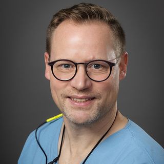 Bild vergrößern: Stefan Klar, Zahnarzt Bochum