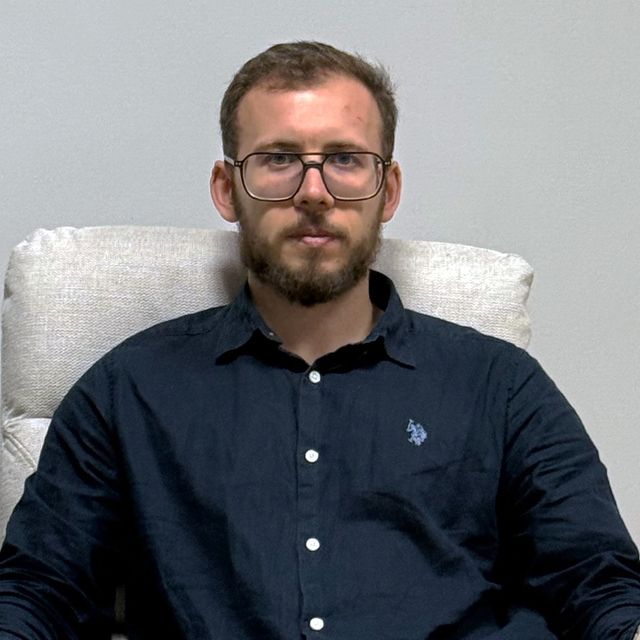 Patryk Tarnowski , psycholog Radom