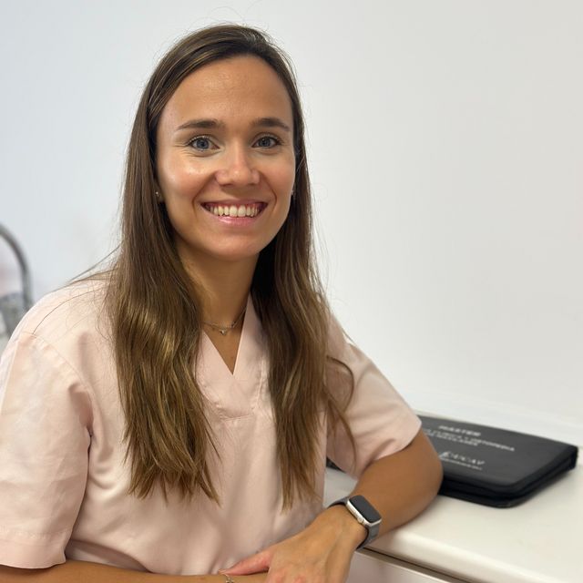 Clara Morales Tent, Dentista Mislata