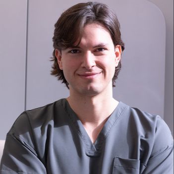 Giuseppe Zappulla, dentista Catania