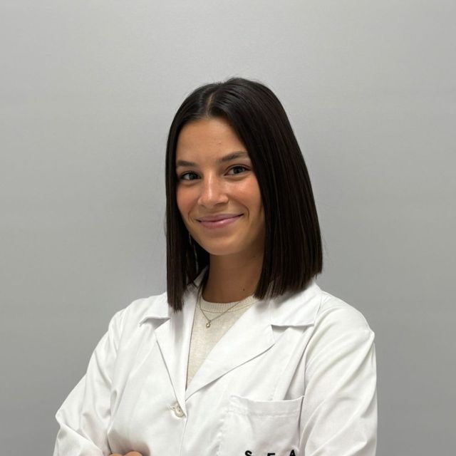 Júlia Riba Guardado, Psicólogo Alicante