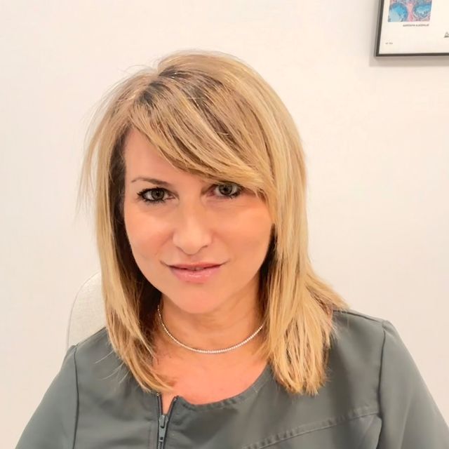 Dúnia Mon, Neurólogo Sant Cugat del Vallès