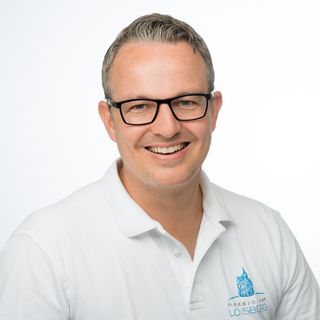 Bild vergrößern: Nicolas Witt, Zahnarzt Aachen