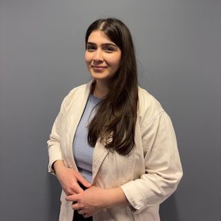 Yeliz Gökçe Akdoğan, Psikoloji Ankara
