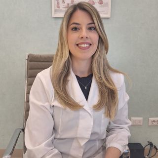 Ingrandire l'immagine: Federica Genova, oculista Roma