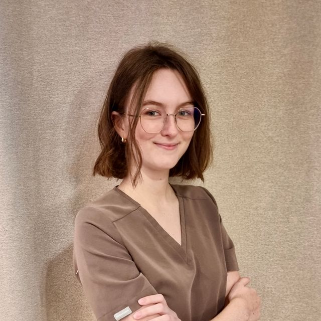 Weronika Więclewska, stomatolog Łowicz