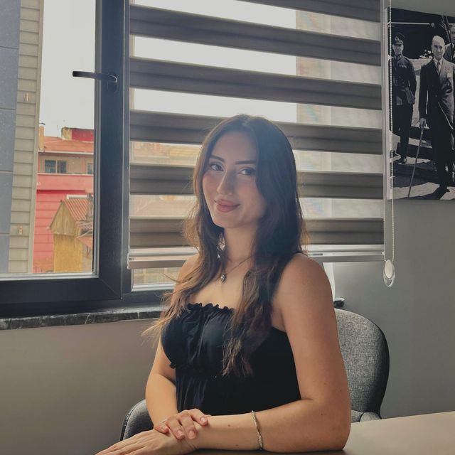 Begüm Uzunoğlu, Dil ve Konuşma Terapisi Giresun