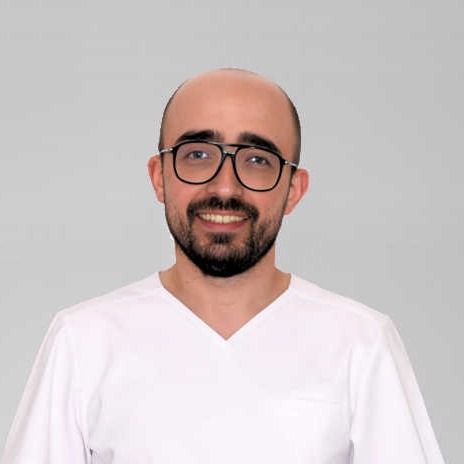 Piotr Cierpikowski, stomatolog Myślenice