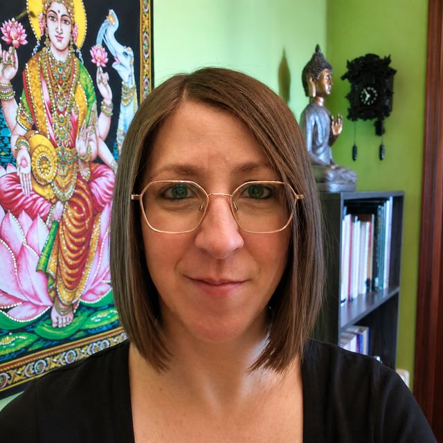 Carmen Torres, Terapeuta complementario Terrassa