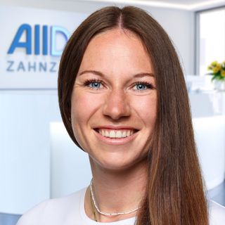 Annabel Weegen, Zahnarzt Hamburg