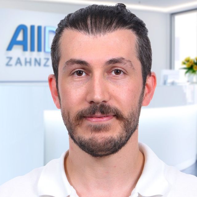 Rooney Morad, Zahnarzt Bremen