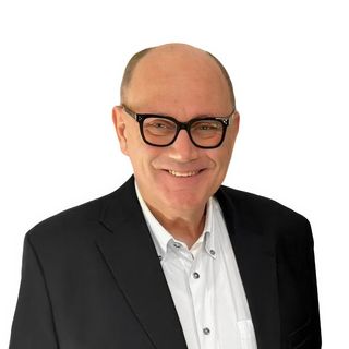 Dr. Nunzio Castiglione