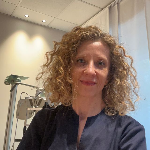 Angela Fornero, oculista Torino