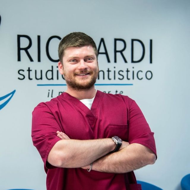 Alessandro Ricciardi, dentista Palagiano