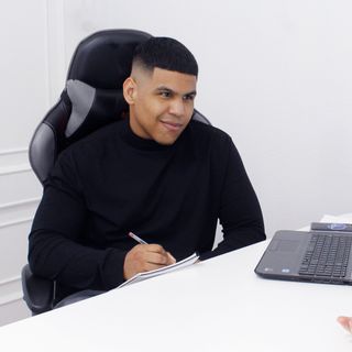 Acercar imagen: Marlon Fabian García Torres, Psicólogo Arona