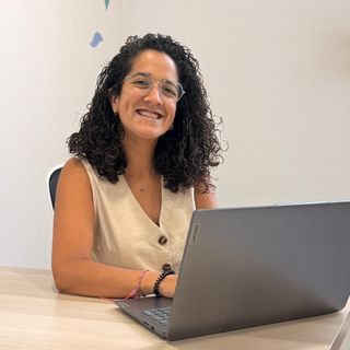 Florencia Silva Silvoso, Psicólogo Girona
