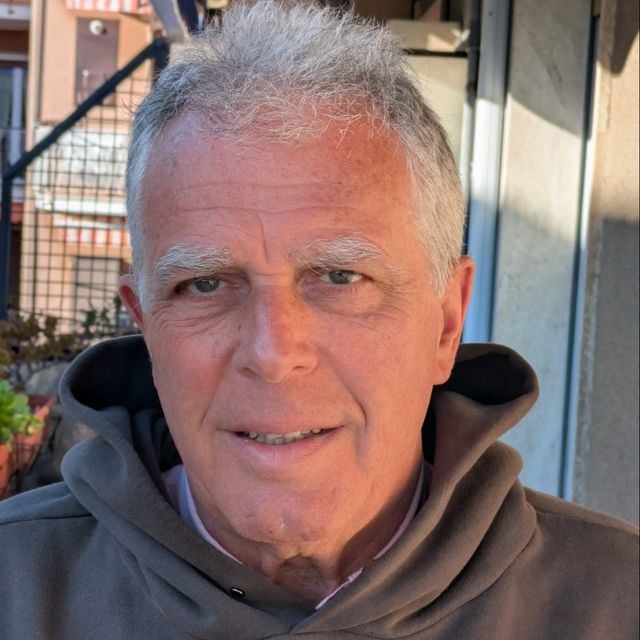 Fabio Massimo De Sessa, ortopedico Genova