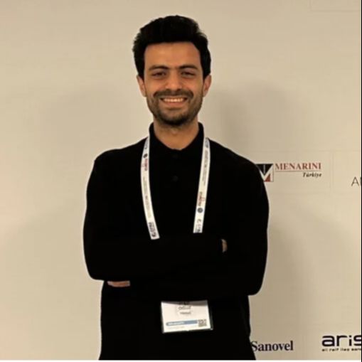 İyed Oğuz, İç Hastalıkları İstanbul