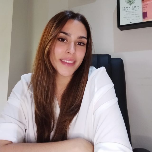 Ana Claudia Alda Heredia, Psicólogo Málaga